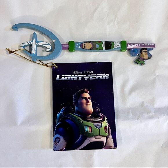 KEY Lightyear Collectable Key Disney Pixar NEW 2022 Limited - Picture 1 of 7